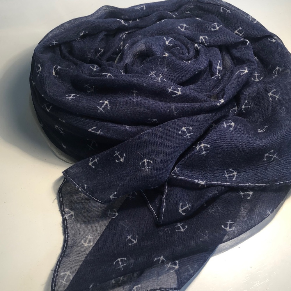 Blue anchor scarf